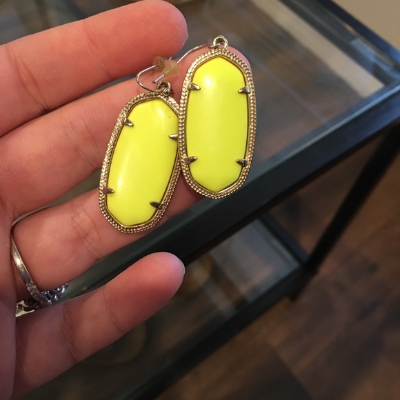 Kendra Scott Jewelry - Kendra Scott earrings